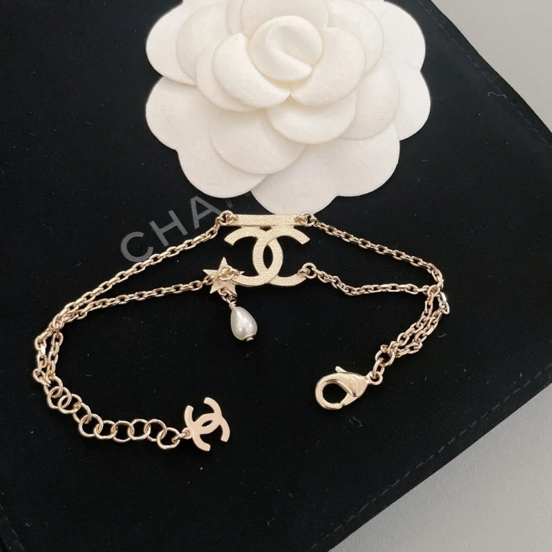 Chanel Necklaces Sporty 218842