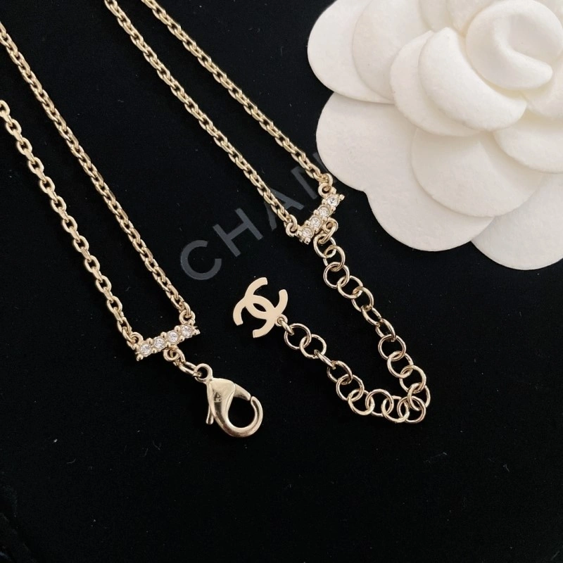 Chanel Necklaces Sporty 218842