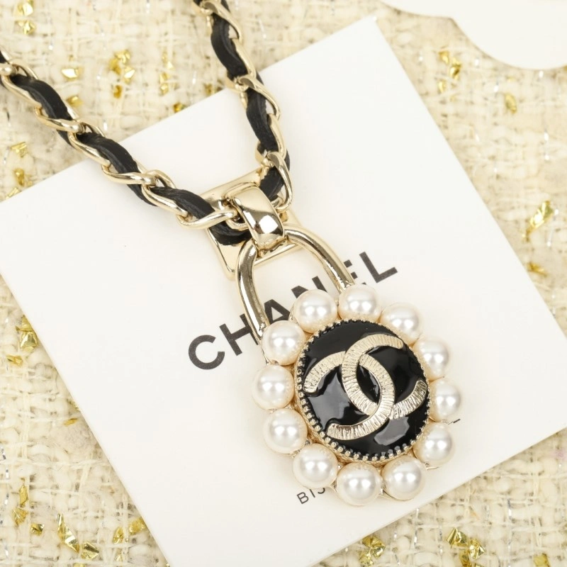 Neat Chanel Necklaces 218829