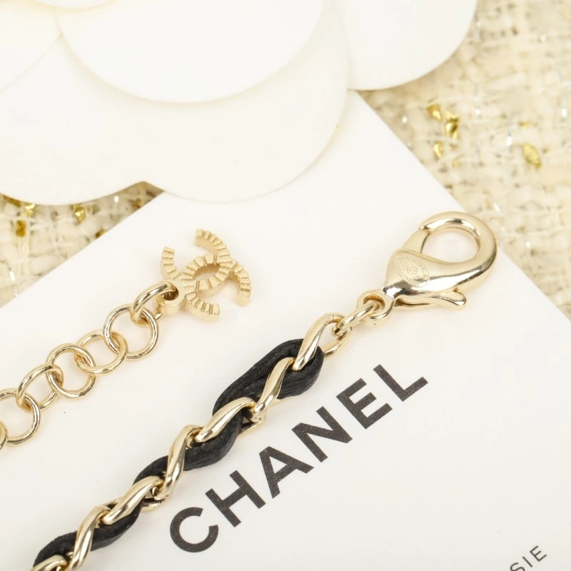 Neat Chanel Necklaces 218829