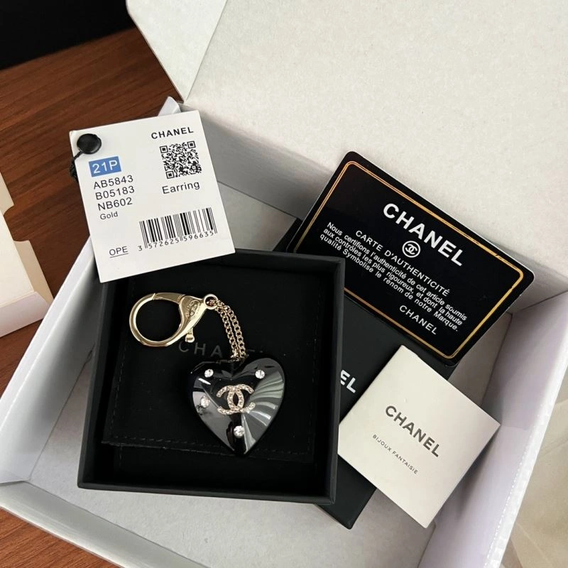 Chanel Ornaments Stylish 269880