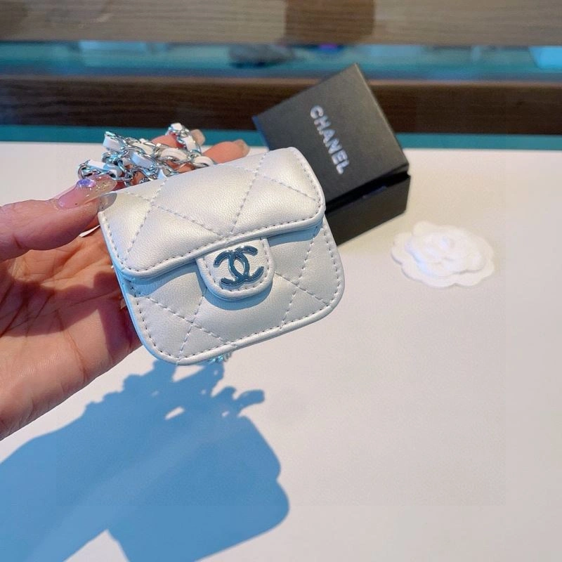 Stretchable Chanel Ornaments 269257