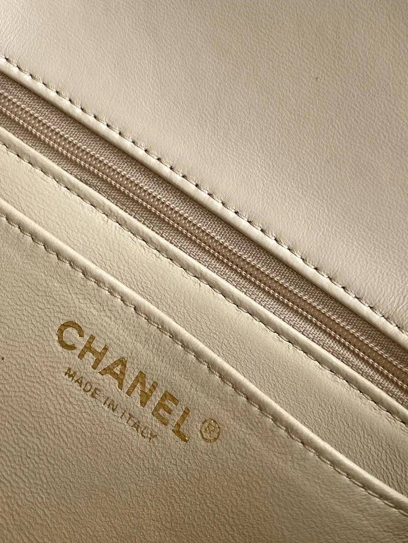 Chanel Other Stachel Bags Vibrant 52991