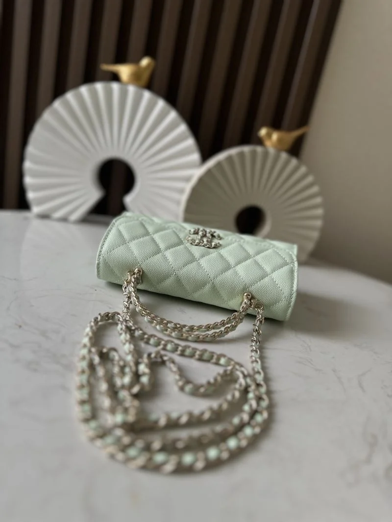 Cozy Chanel Other Stachel Bags 52703