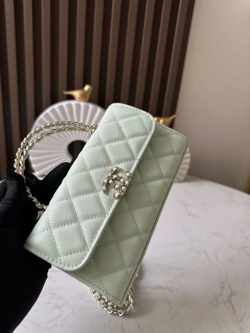Cozy Chanel Other Stachel Bags 52703