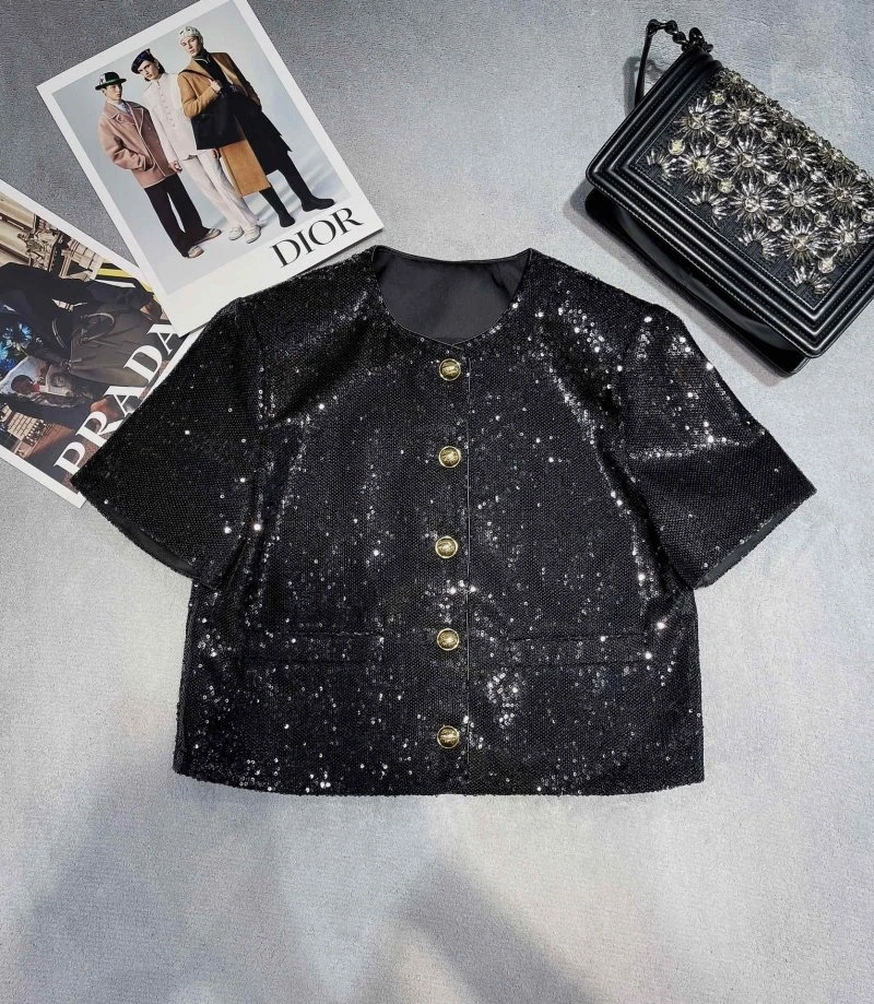 MultiPurpose Chanel Outwear 109366