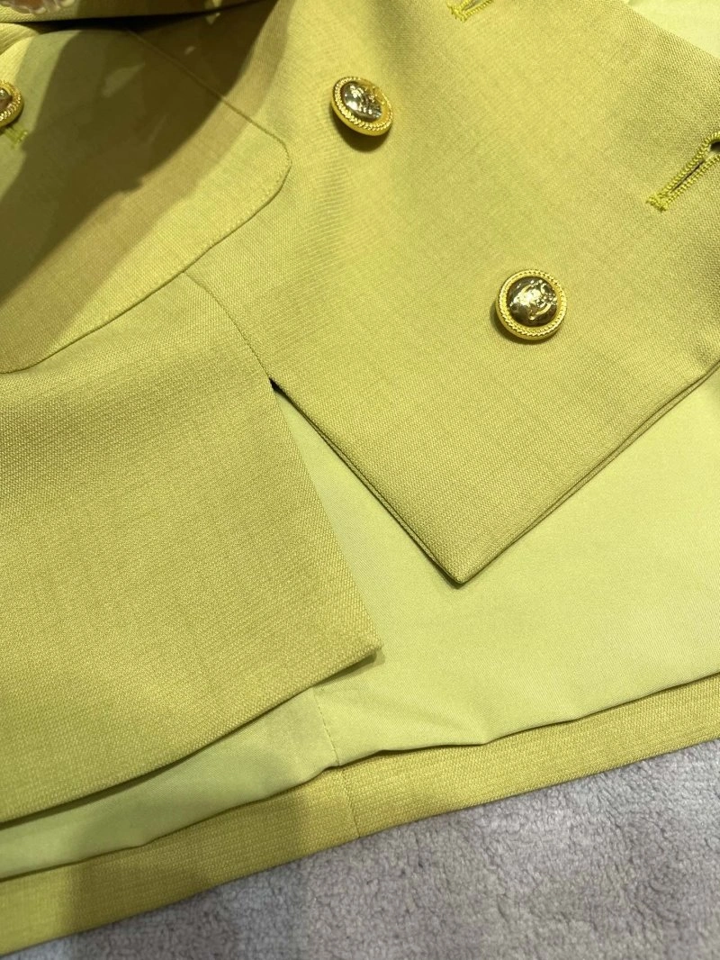 Chanel Outwear Cozy 109361