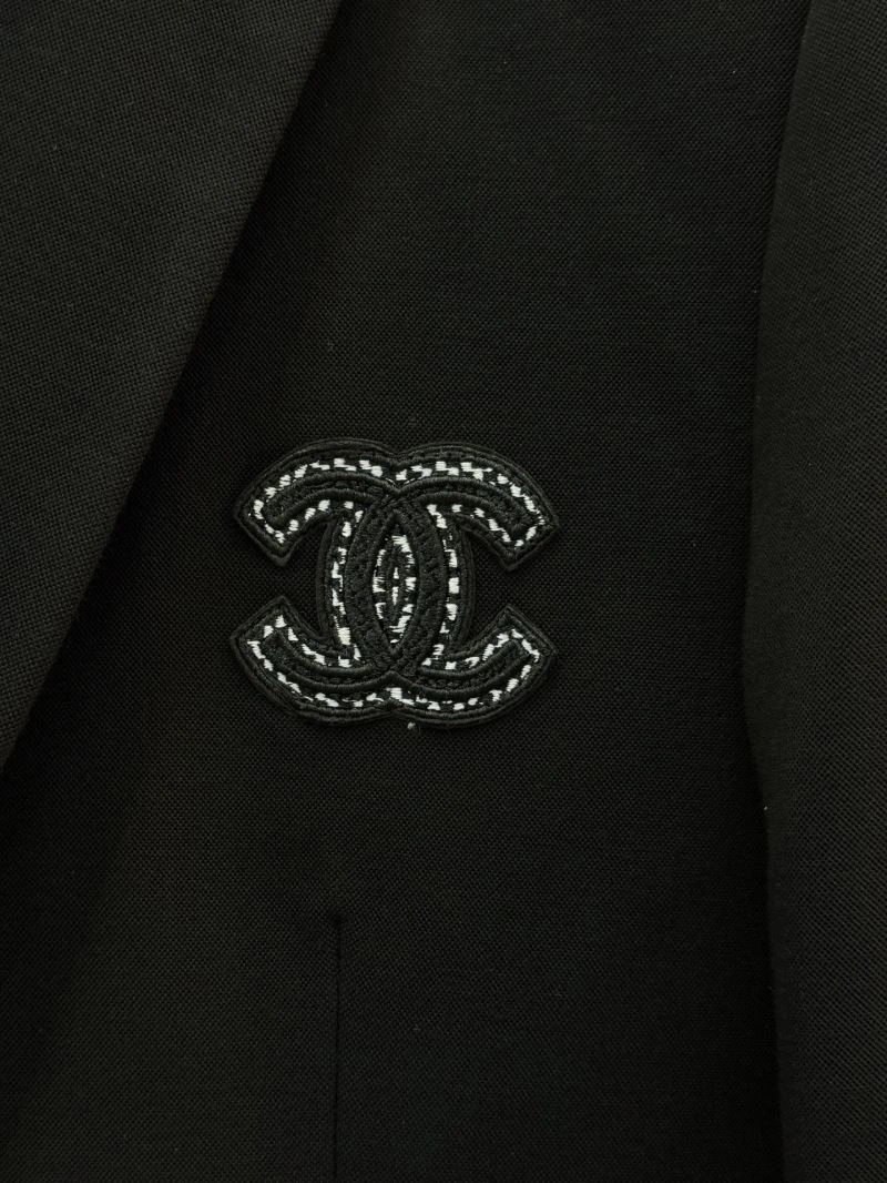 Youthful Chanel Outwear 111372