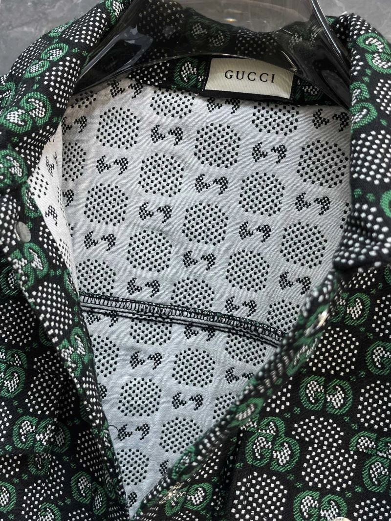 SmartChoice Chanel Outwear 111376