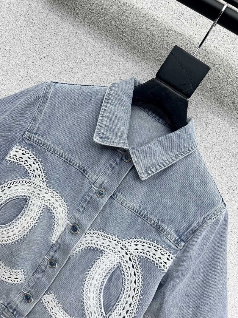 Chanel Outwear FreshLook 108829