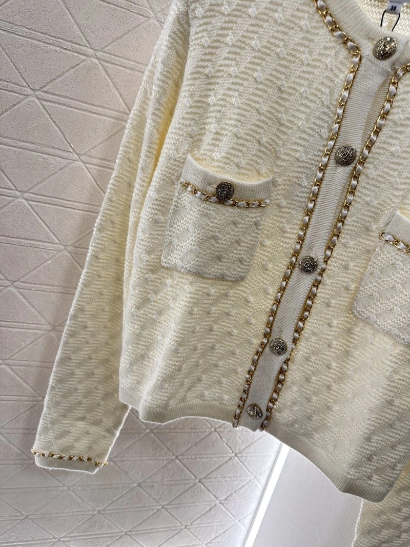 Chanel Outwear Durable 108822