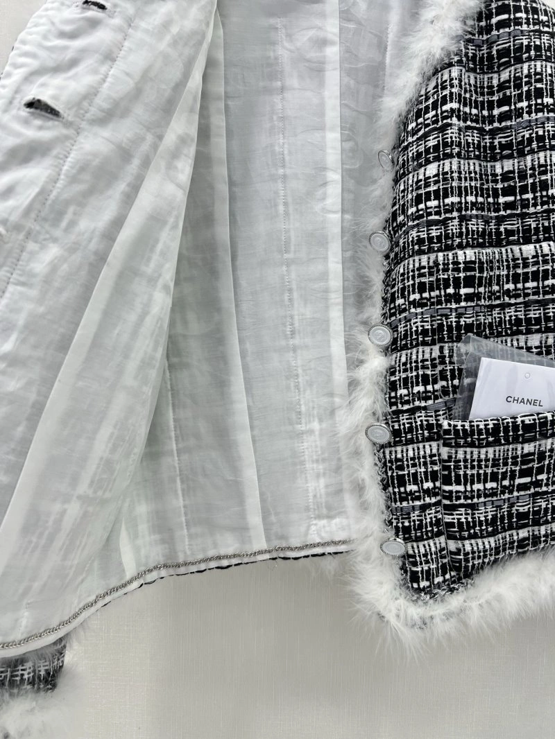 Chanel Outwear DailyWear 108817