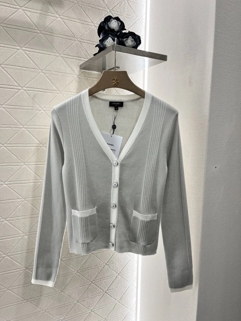 ComfortFit Chanel Outwear 108812