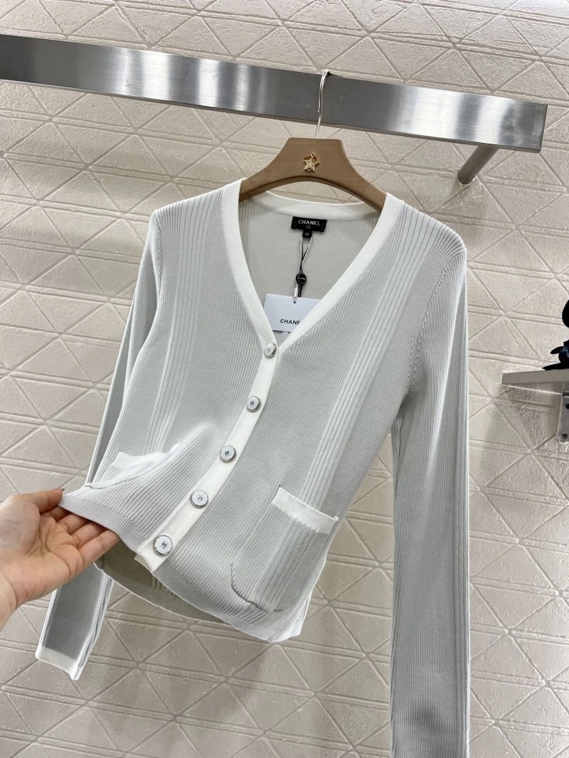 ComfortFit Chanel Outwear 108812