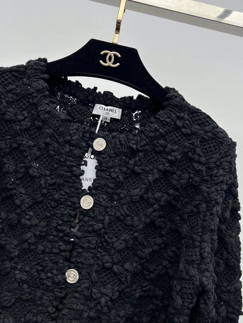 Resilient Chanel Outwear 108798