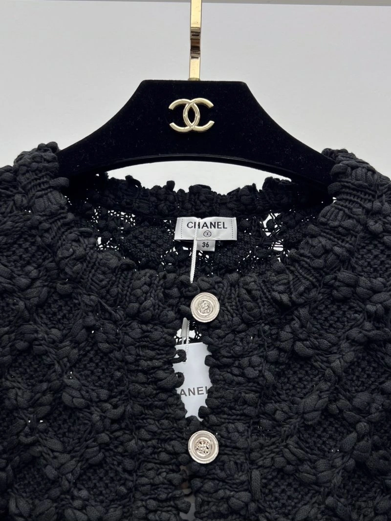 Resilient Chanel Outwear 108798