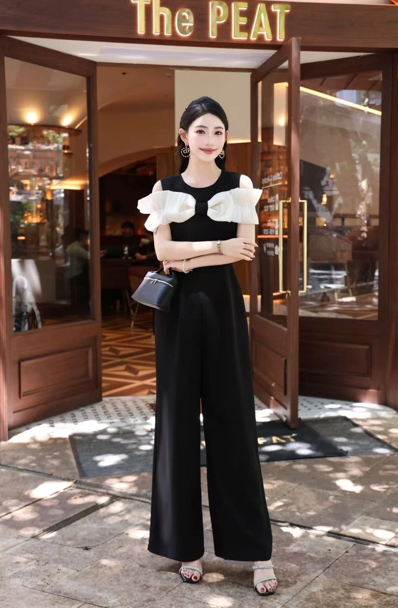 Attractive Chanel Outwear 110496