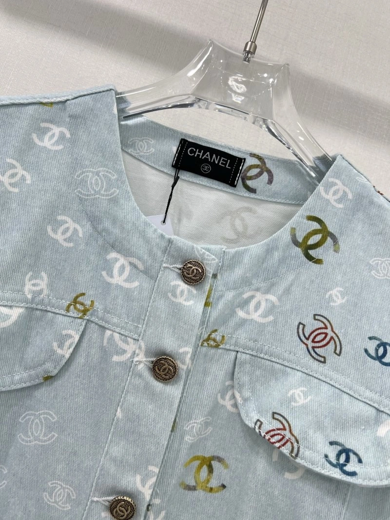Chanel Outwear WellDesigned 110497