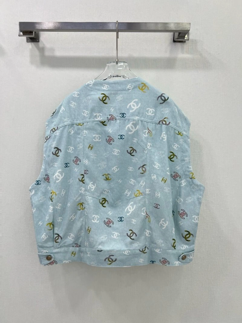 Chanel Outwear WellDesigned 110497
