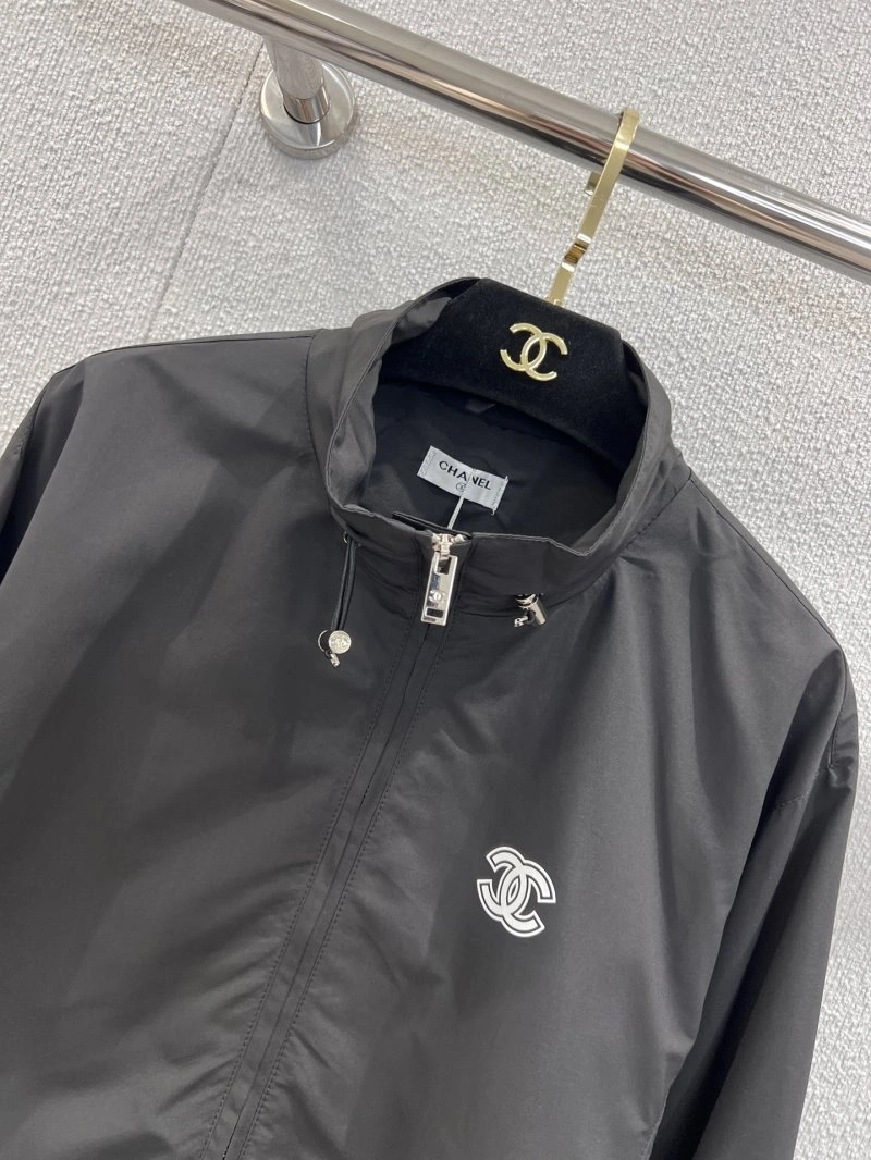 Chanel Outwear MultiPurpose 110500