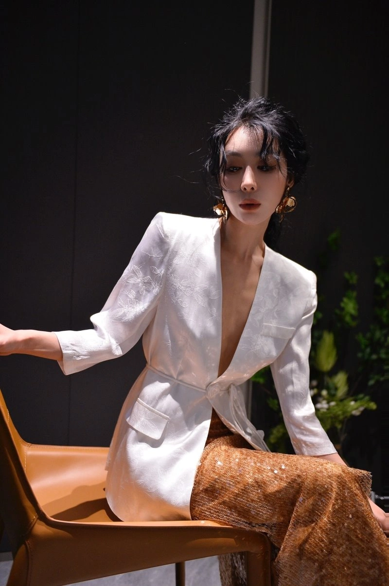 Neat Chanel Outwear 110525