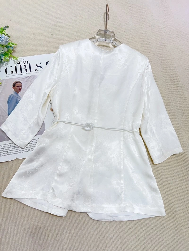 Neat Chanel Outwear 110525