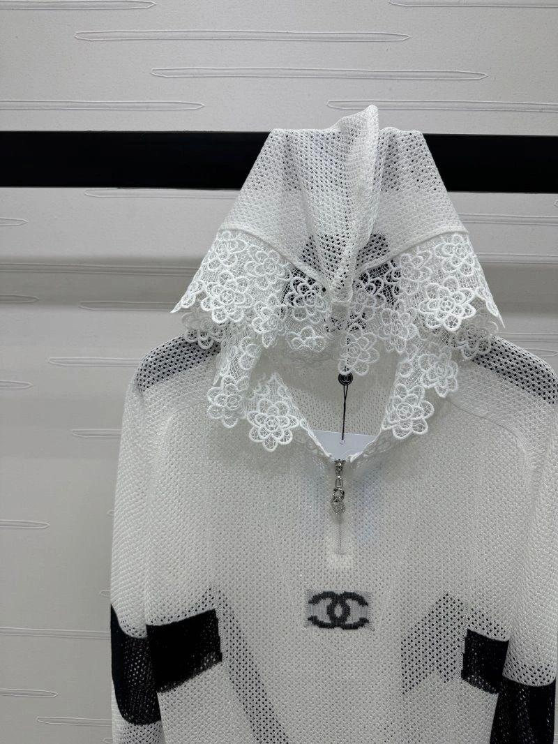 Chanel Outwear WellDesigned 110484