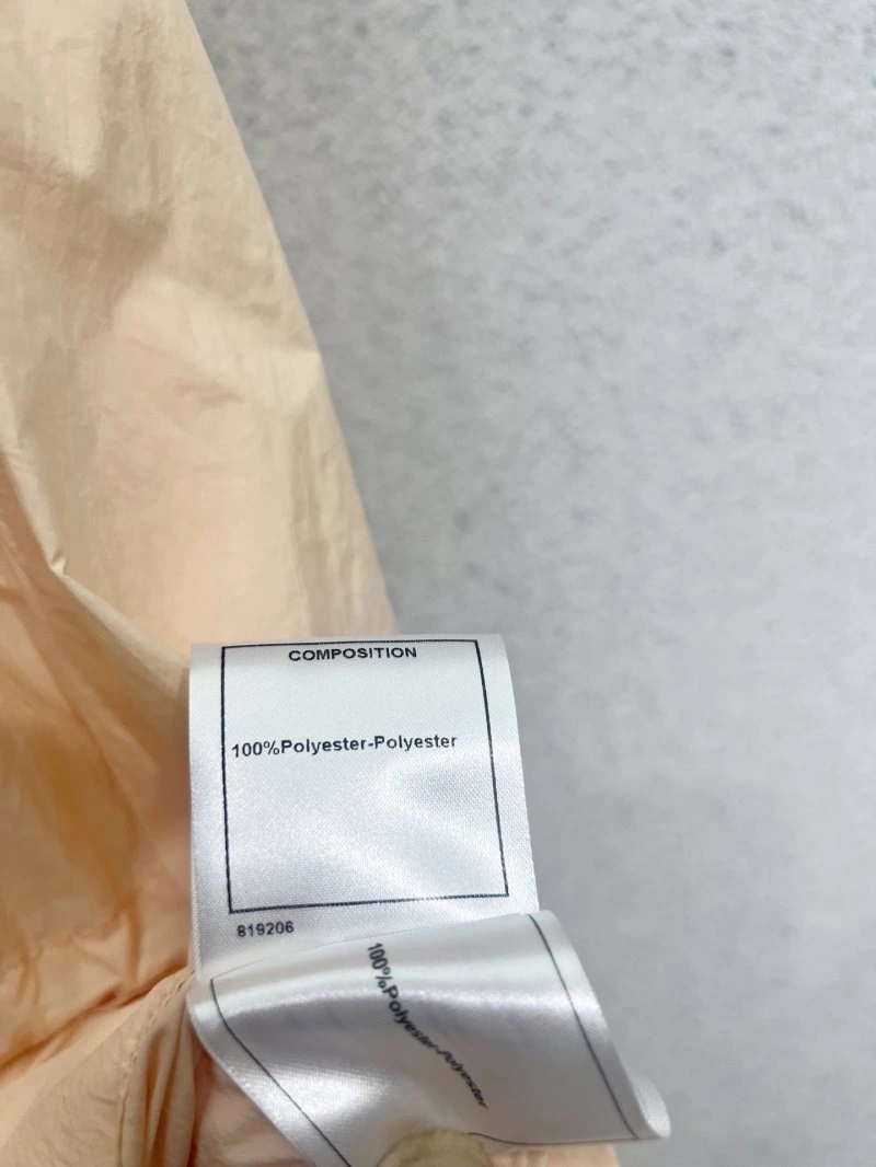 Chanel Outwear Compact 110483