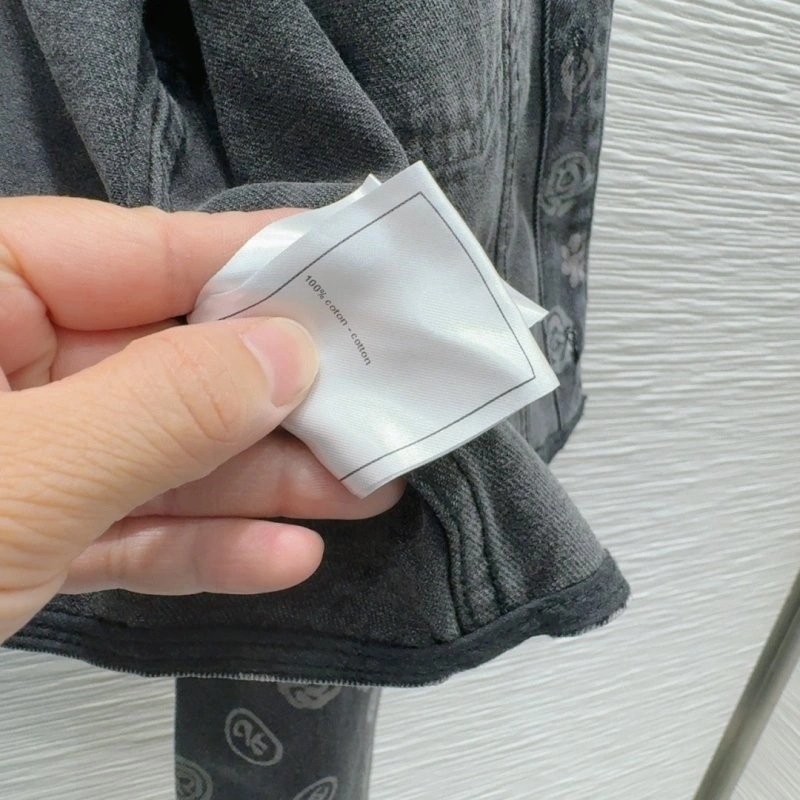 Packable Chanel Outwear 110468