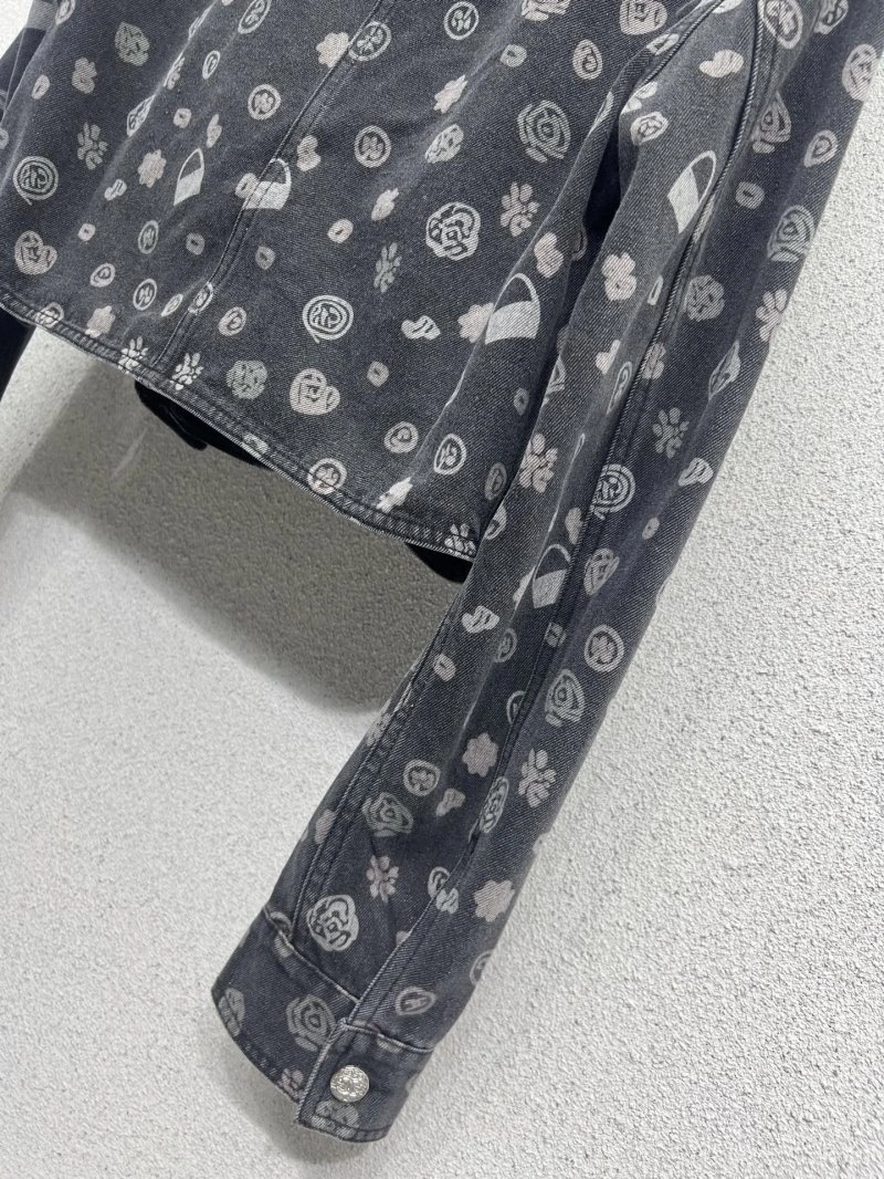 Chanel Outwear Comfortable 110466
