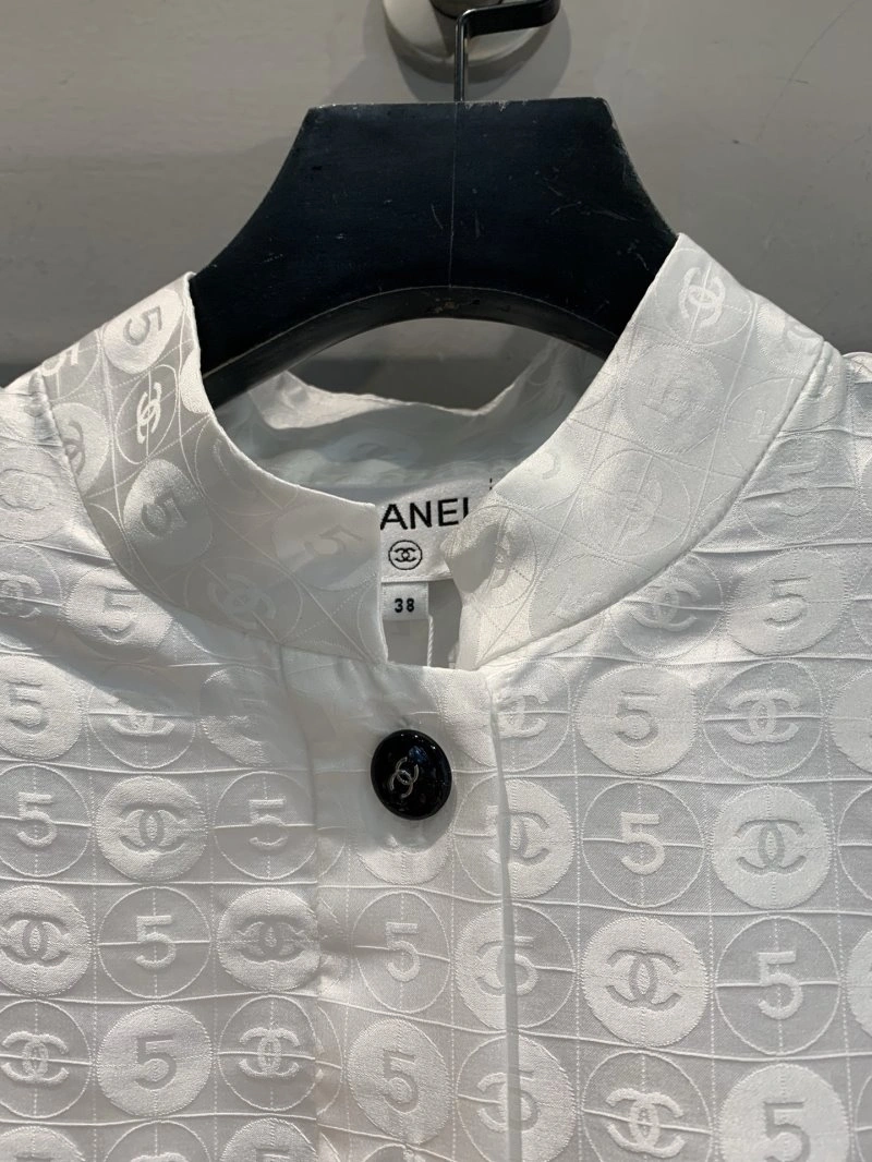 Chanel Outwear UrbanChic 108173