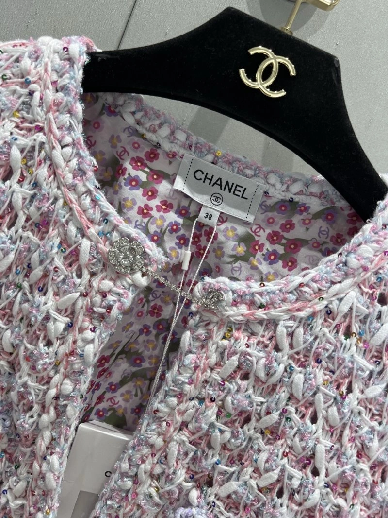 NewStyle Chanel Outwear 108167