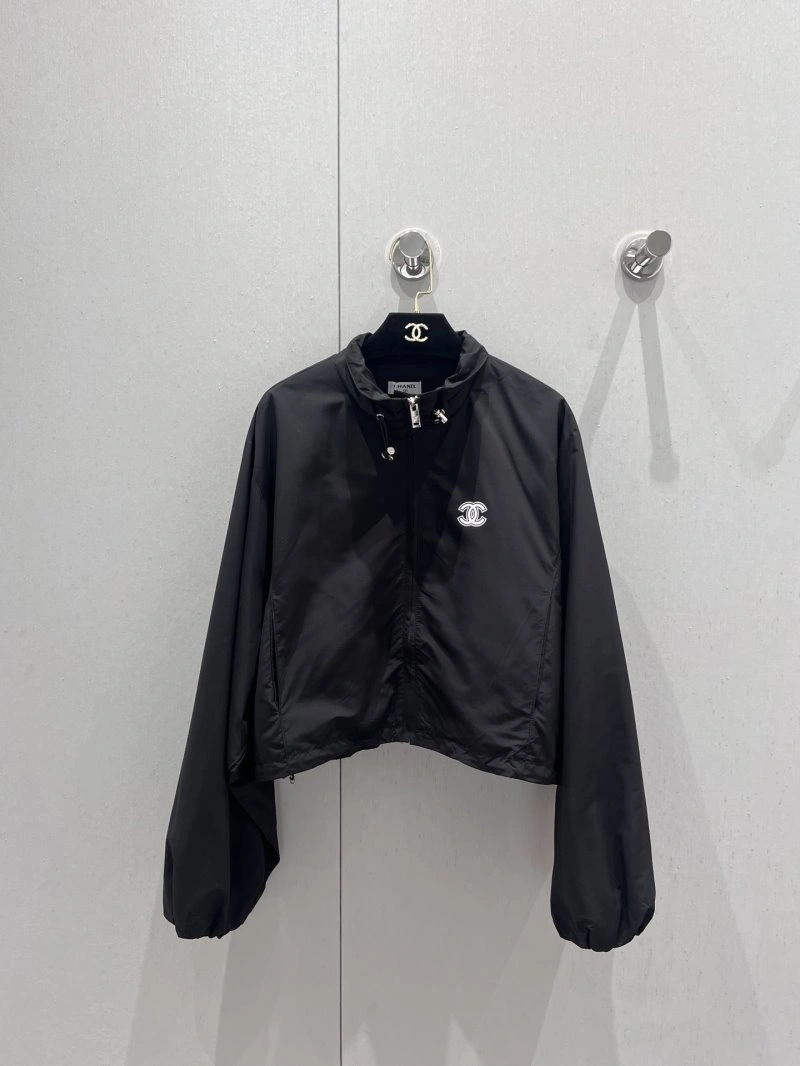 Chanel Outwear Resilient 108157