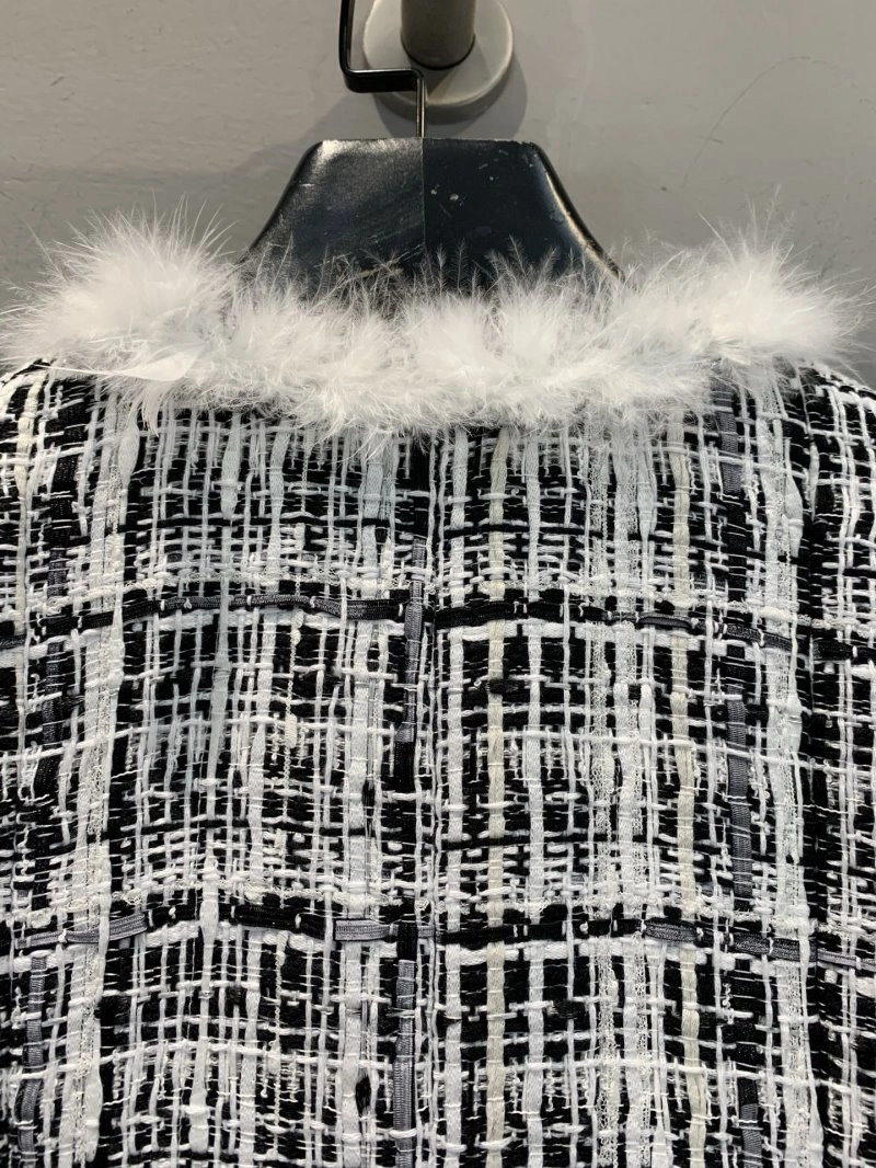 Chanel Outwear AllSeason 108166