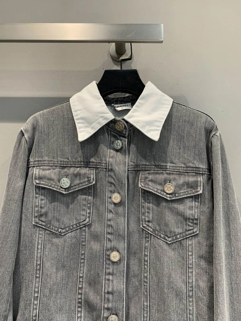 Youthful Chanel Outwear 108174