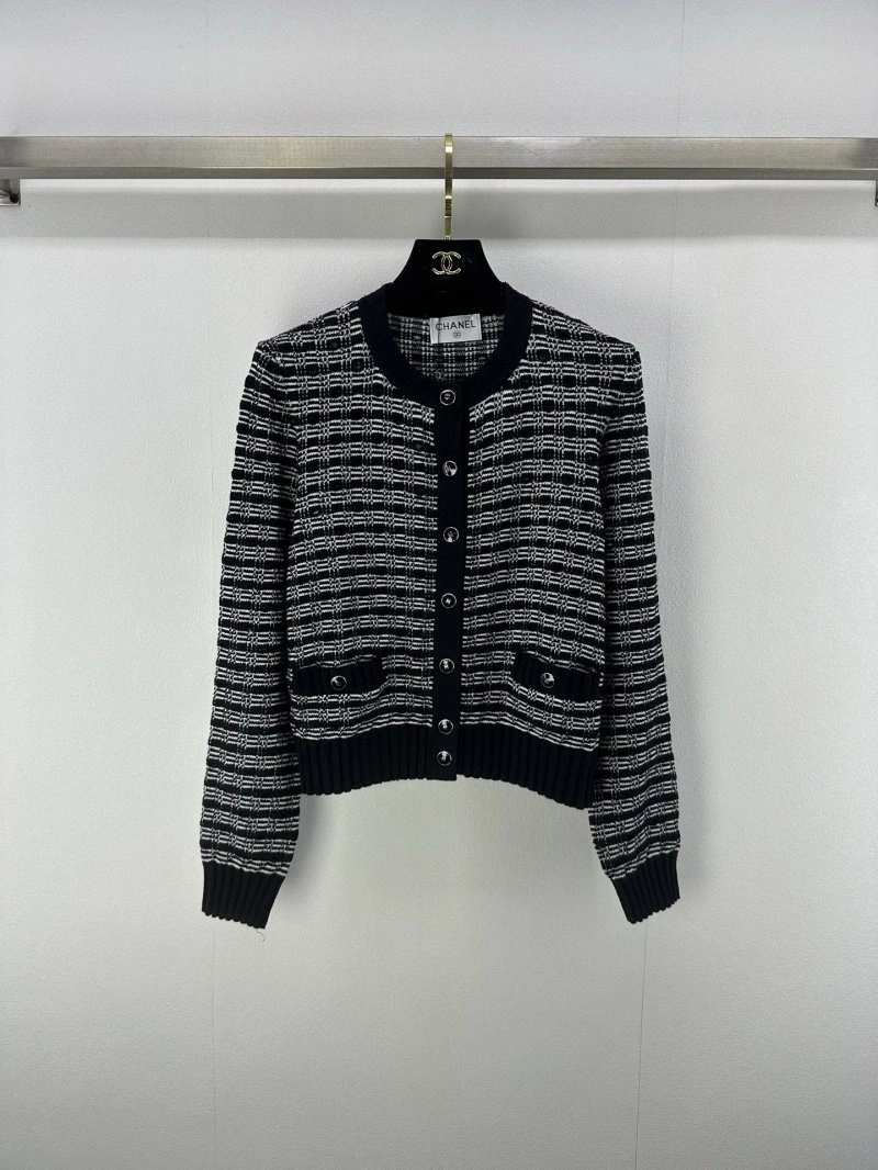 Chanel Outwear GoAnywhere 108143