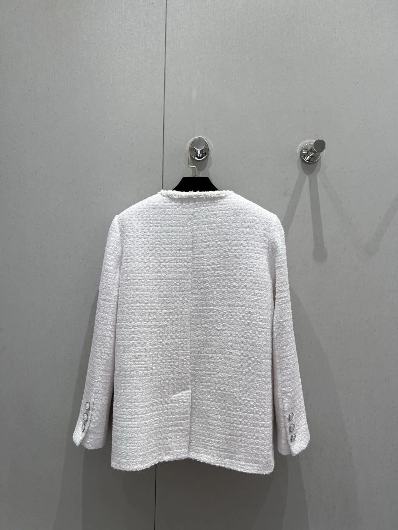 Chanel Outwear Timeless 108136