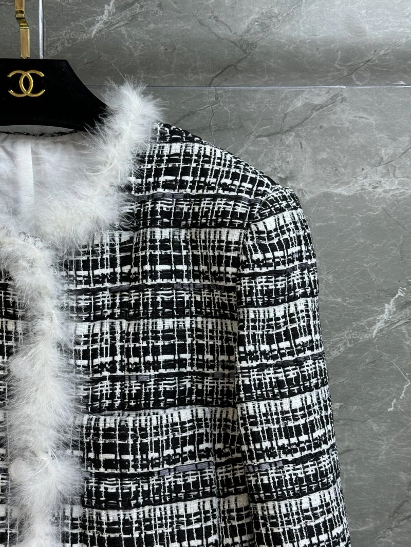 Chanel Outwear Thermal 108133
