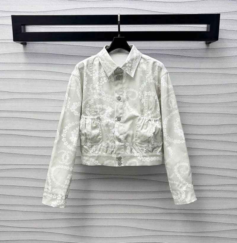 Chanel Outwear DailyWear 108134