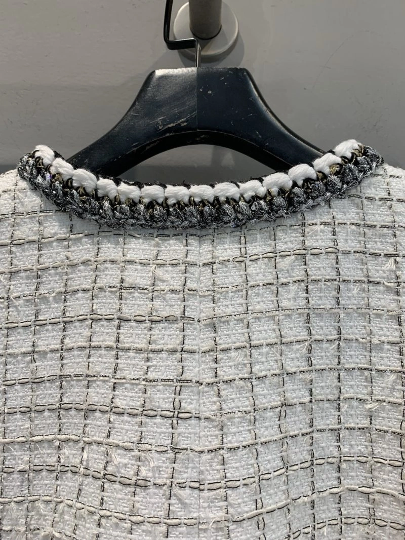 Chanel Outwear Flexible 108130