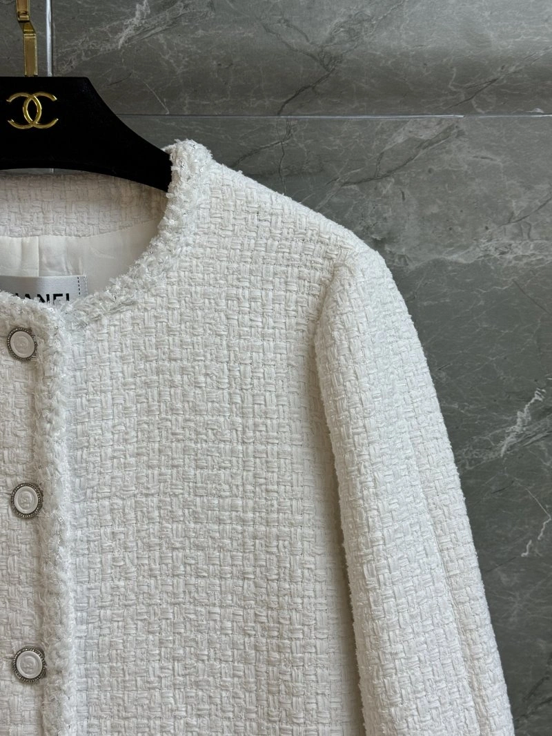 Breathable Chanel Outwear 108109