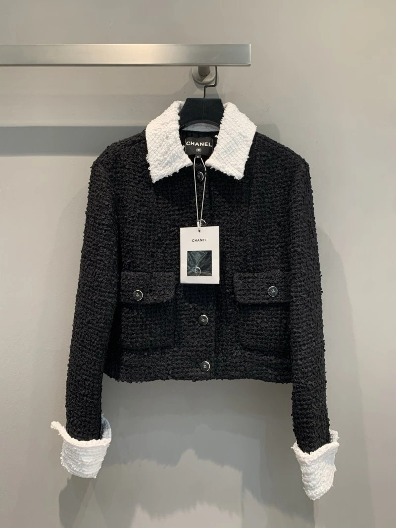 Chanel Outwear ComfortFit 108107