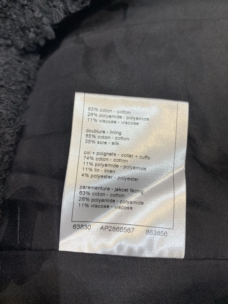 Chanel Outwear ComfortFit 108107