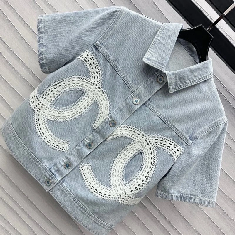 WaterResistant Chanel Outwear 108106