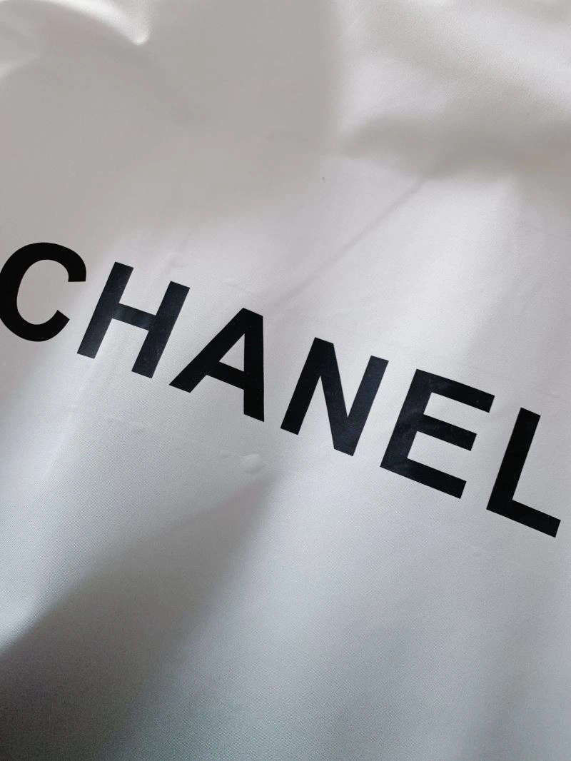 Attractive Chanel Outwear 111256