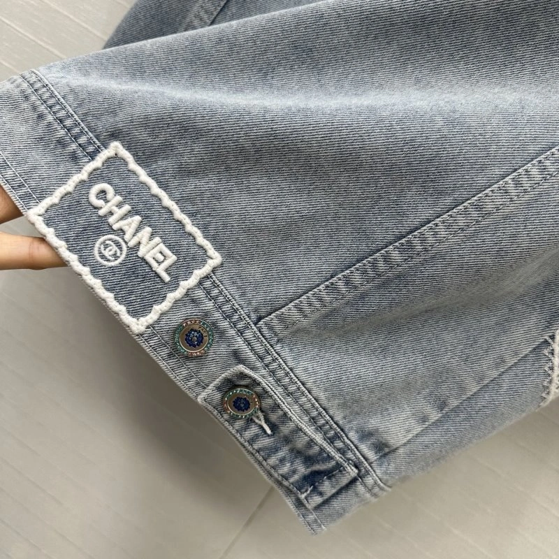 Chanel Outwear Original 109778