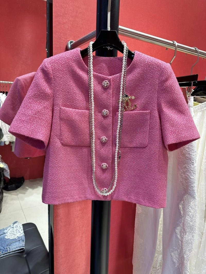 HighQuality Chanel Outwear 109786
