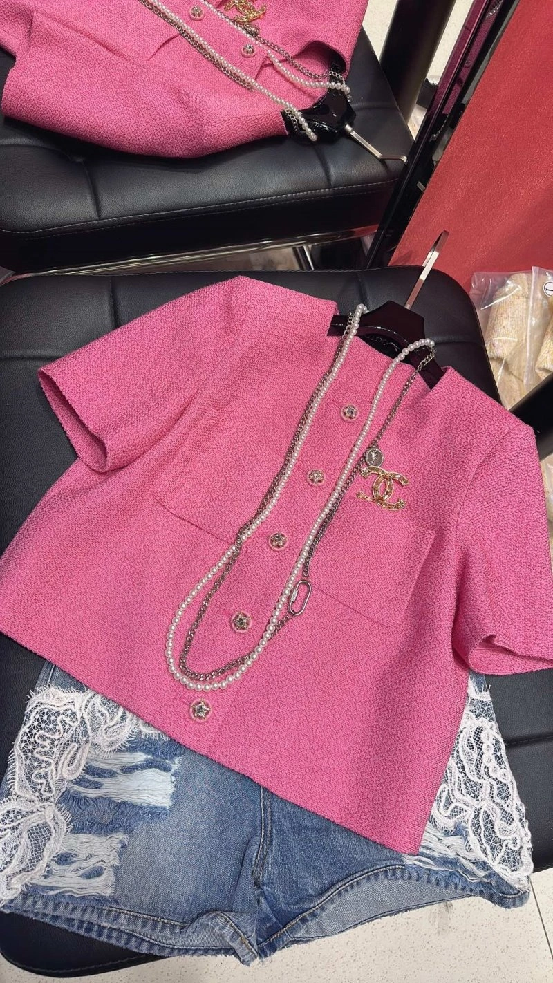 HighQuality Chanel Outwear 109786