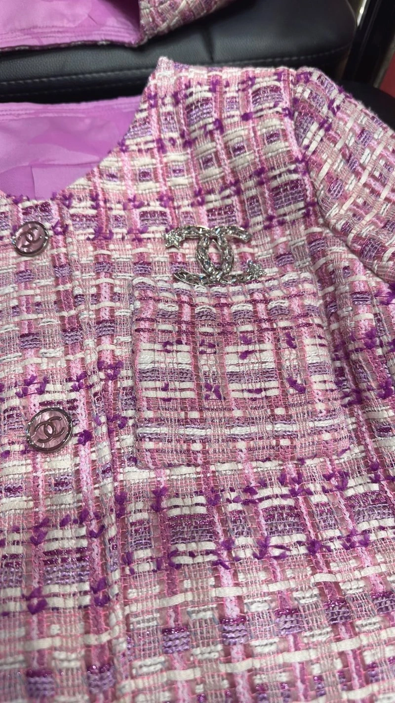 Chanel Outwear Comfortable 109783