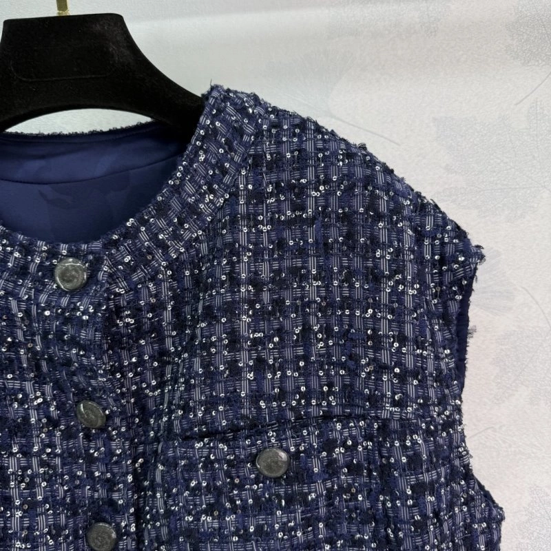 Timeless Chanel Outwear 109779